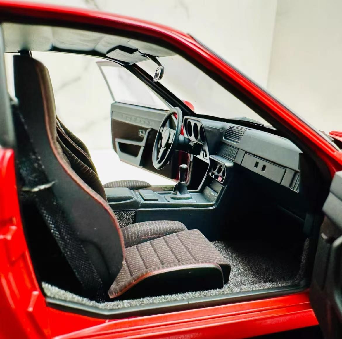 RARE* Autoart 1/18 PORSCHE 924 CARRERA GT 1980 GUARDS RED | eBay