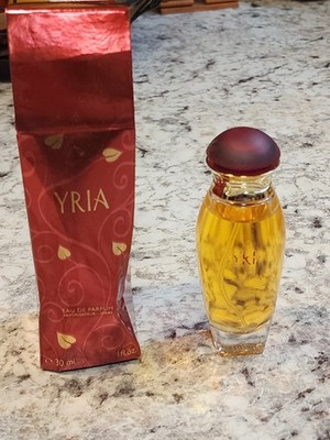 Yves Rocher Yria Eau de Parfum Spray 1 fl.oz. Vintage Original Discontinued