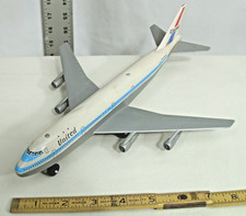UNITED AIRLINES BOEING 747 JET AIRCRAFT TIN FRICTION TIN TOY T.M. JAPAN WORKS