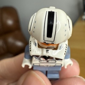 LEGO Star Wars Clone Trooper Pilot Sand Blue Arms Phase 2 Minifigure SW0266 Read