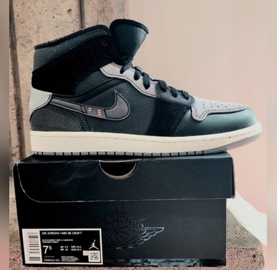Jordan Air Jordan 1 Mid SE Craft Inside Out Black Suede DM9652-001 Size 7.5