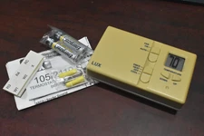 LuxPro PSDH105 Non-Programmable Heat Pump Thermostat (Discolored) NOS