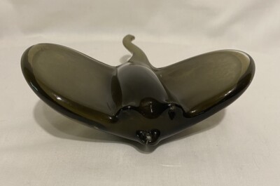 Stingray Art Glass Paperweight Handblown 6.5 x 6''