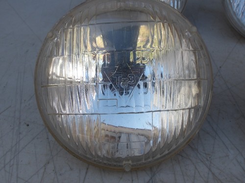Chevrolet T-3 Headlight Bulbs Set of 4 - Picture 2 of 6