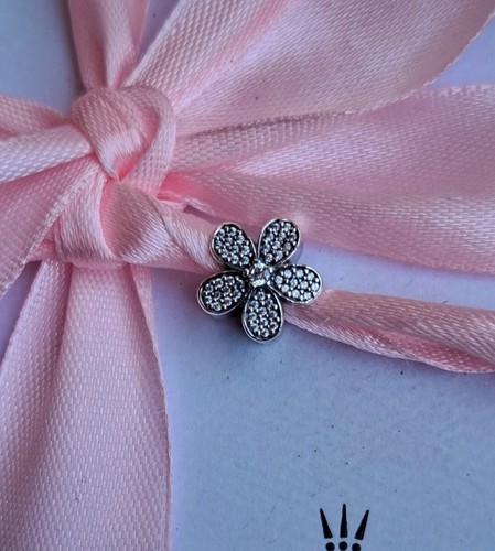 Charm Pandora Margherita Luminosa in argento 925 - Imagen 2 de 11