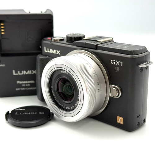 Panasonic LUMIX DMC-GX1 G VARIO F/3.5-5.6/12-32 Spiegellose Kamera aus Japan