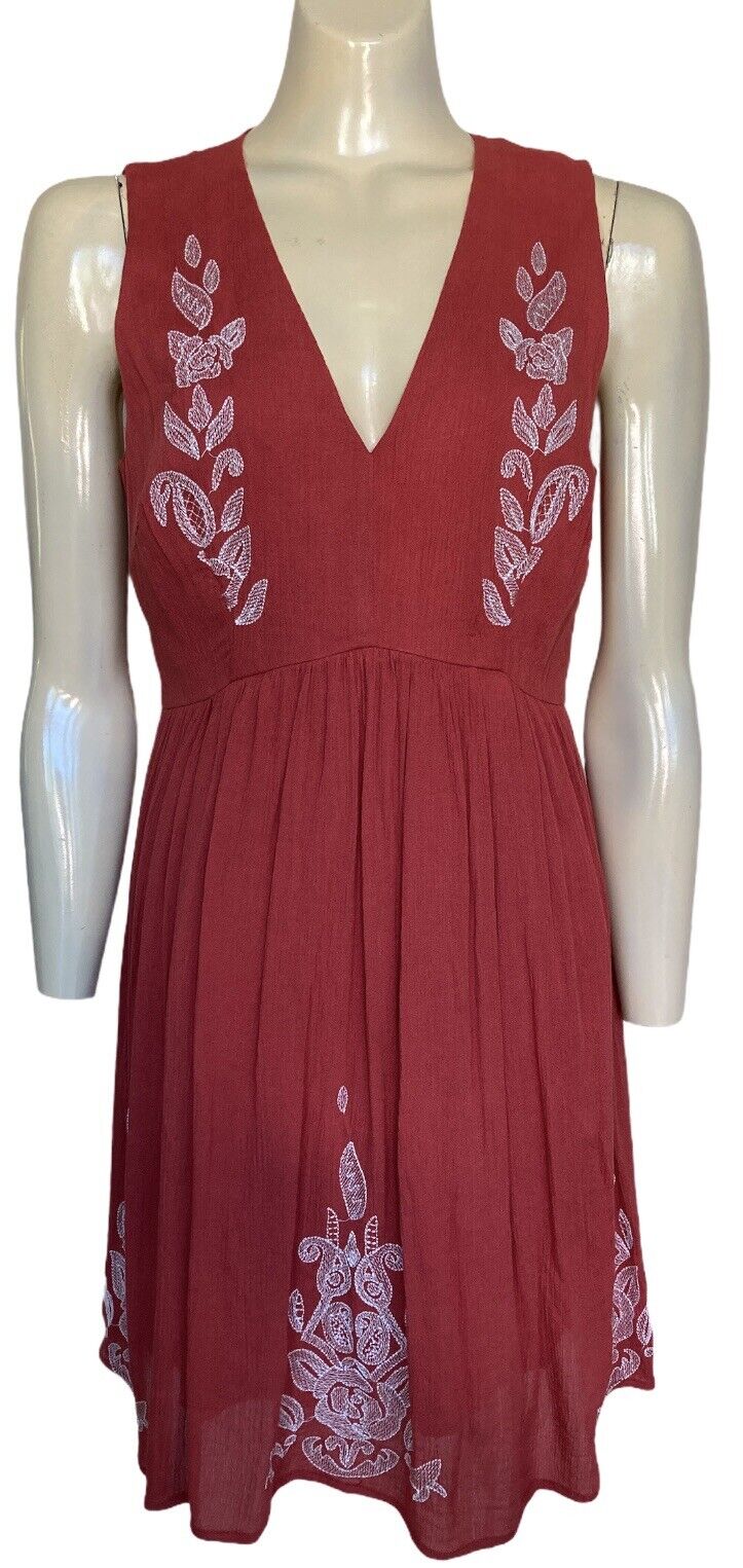 ALLY Fashion Size 12 Waisted Swing Dress Sleeveless Embroidered Lined Terracotta