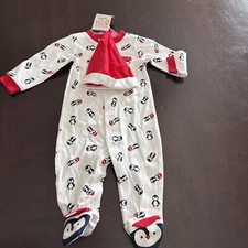 Carters Penguin Sleeper 6M