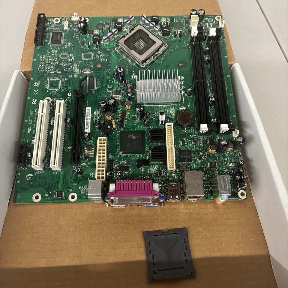 Intel d945gczl OEM Motherboard Intel Processors Classic Series Micro BTX - Image 4 of 4