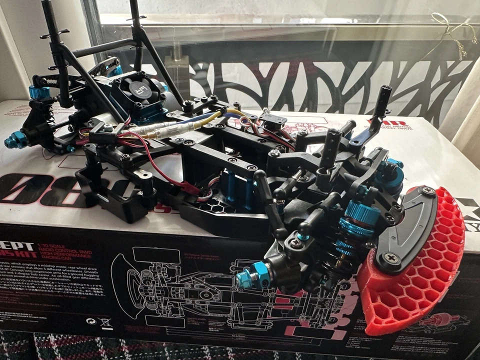 Tamiya M08 M-08 RWD roller with esc, motor and mods - Image 3 of 4