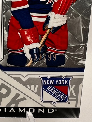 Andy Bathgate - 2023-24 Black Diamond Retired Numbers Patch /99 Rangers HOF - Picture 2 of 3