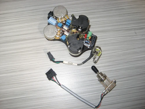 Gibson SG Pot Board Quick Connect , lefty .