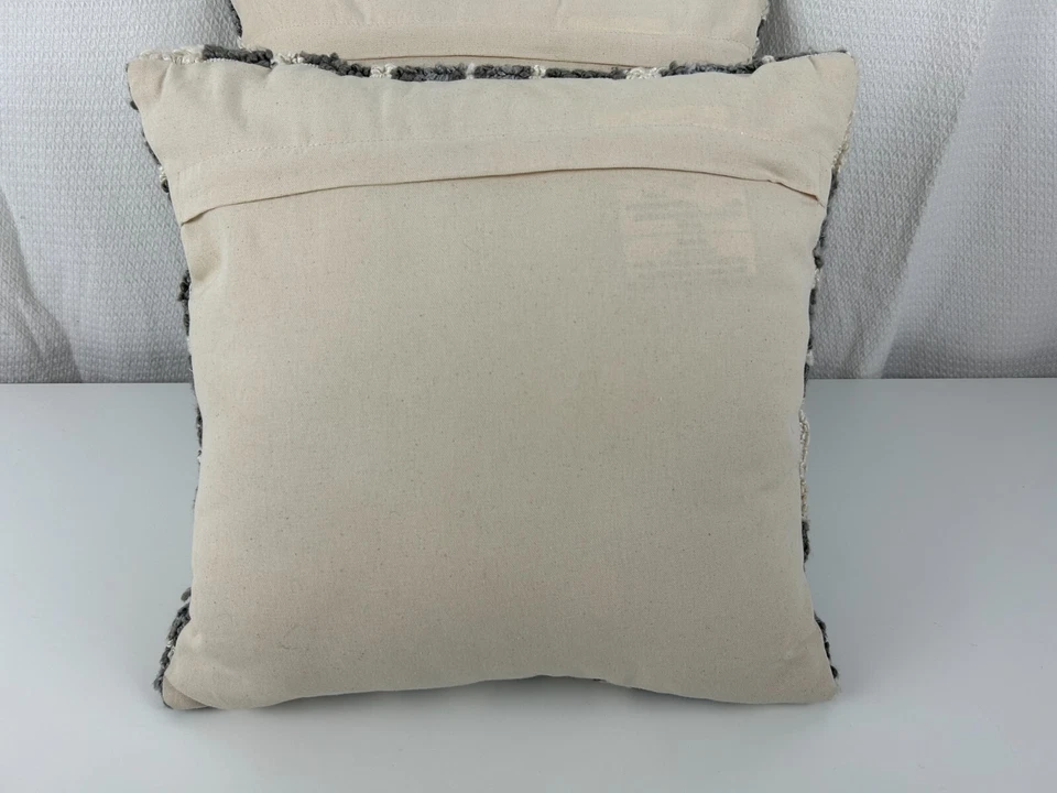 Animal Print Throw Pillows SET 2 Grandin Road Gray Cream 18"x18" Zips w/ Insert Foto 2 de 4