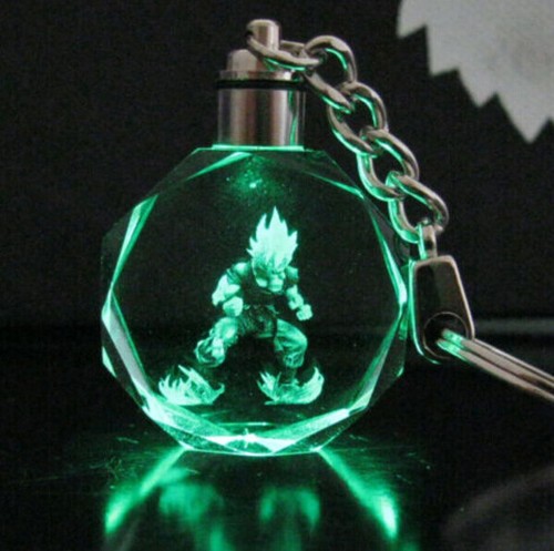 Ciondolo Luce LED Dragonball Z Son Saiyan Goku Cristallo Portachiavi 1pz - Foto 5 di 5
