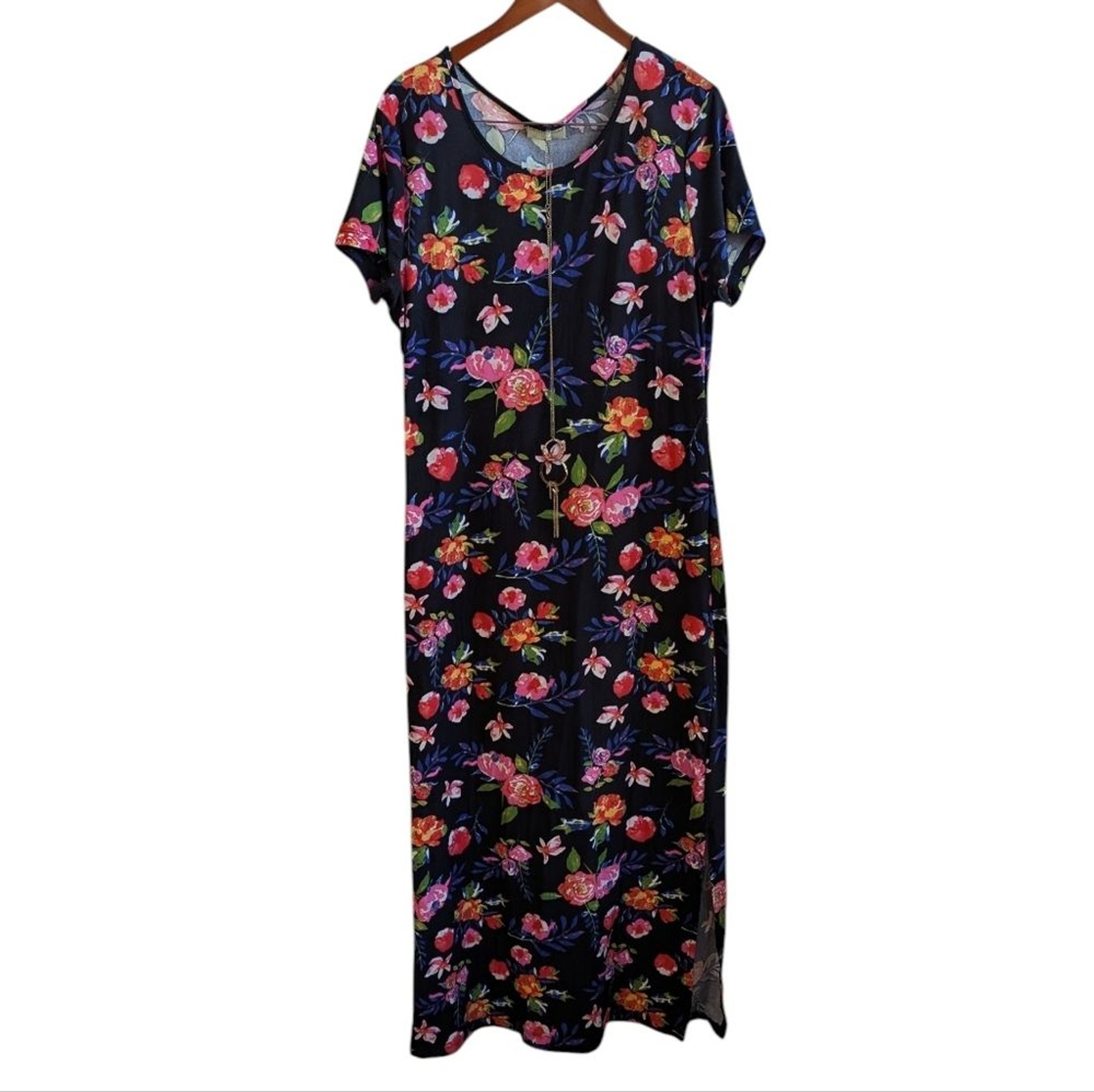 Bobbie Brooks Black Floral Short Sleeve Maxi Dress with Built-in Necklace Sz XL