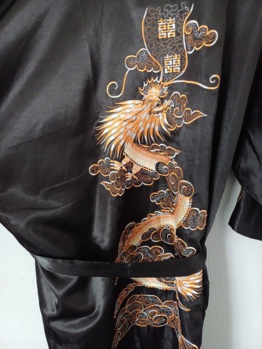 TANGYI MENS KIMONO ROBE BLACK & ORANGE EMBROIDERED SATIN XXL 42 - 48" ORENTIAL - Picture 9 of 19