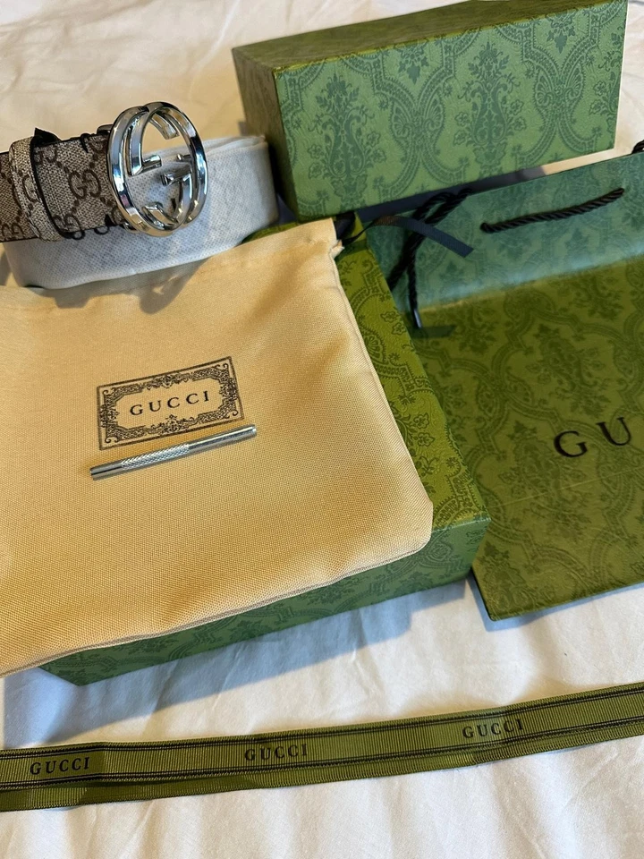 Cinturón reversible Gucci Signature 125 cm - Imagen 2 de 4