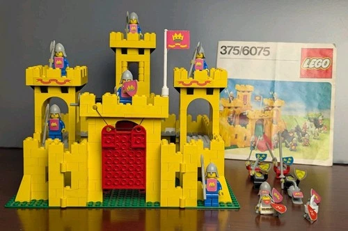 Classic LEGO Castle 375/6075 Yellow Castle W/Instructions - About 80% Complete
