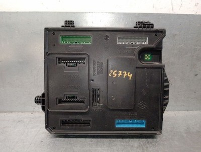 284B13640R RELAIS SICHERUNGSKASTEN MULTIFUNKTIONSRELAIS / S180098201 / 6068666 F