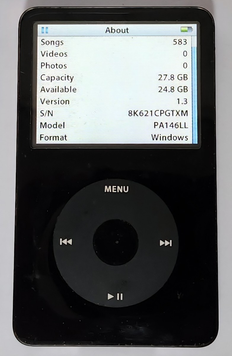 A1775 Apple iPod classic 5世代 A1136 30GB Apple iPod Classic 5th Generation A1136 30GB Black Tested