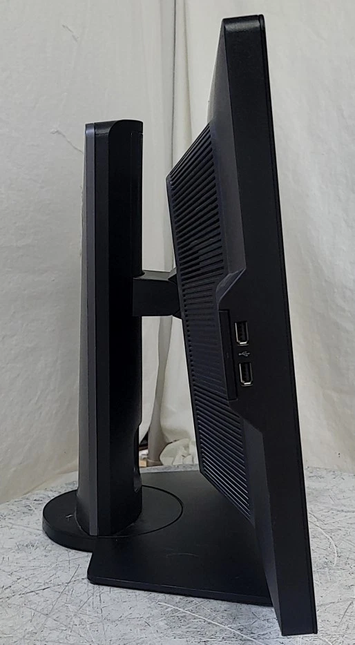 HP Z24i D7P53A 24" LCD Monitor VGA DVI DisplayPort Grade B - Image 3 of 4