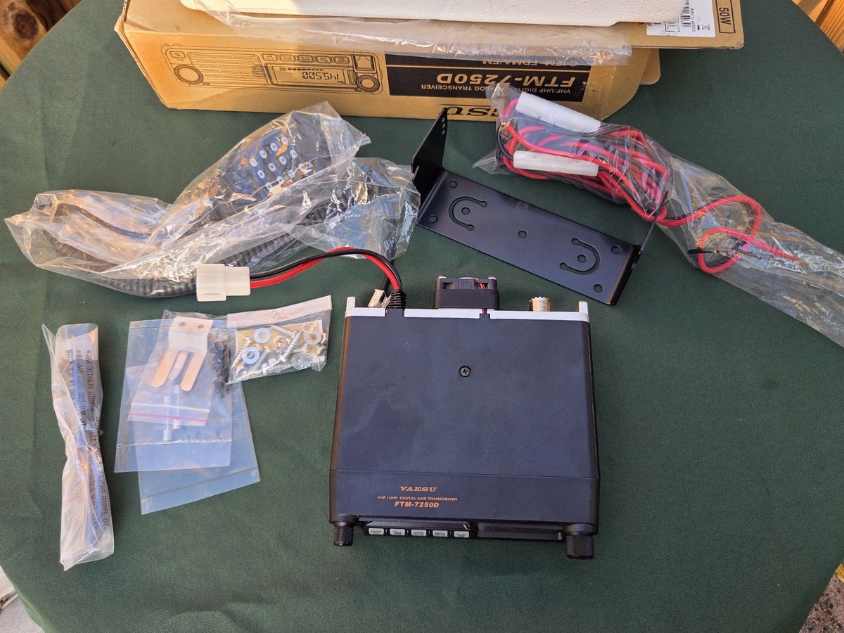 Yaesu FTM7250DR Dual Band 144/430MHz Digital Moblie Transceiver