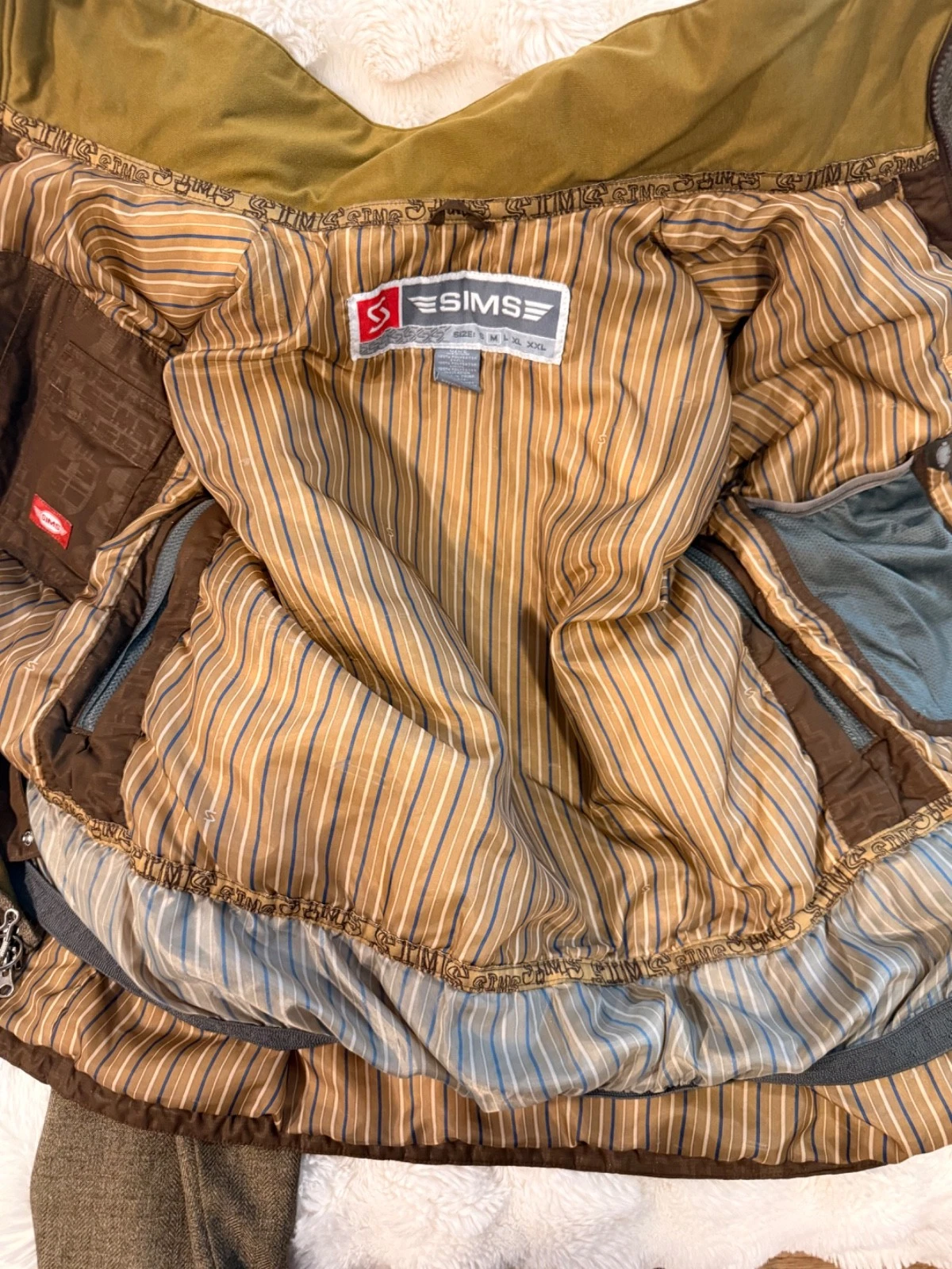 Men’s medium, Sims snowboarding jacket, khaki brown with stripes, very good - product detail image 2