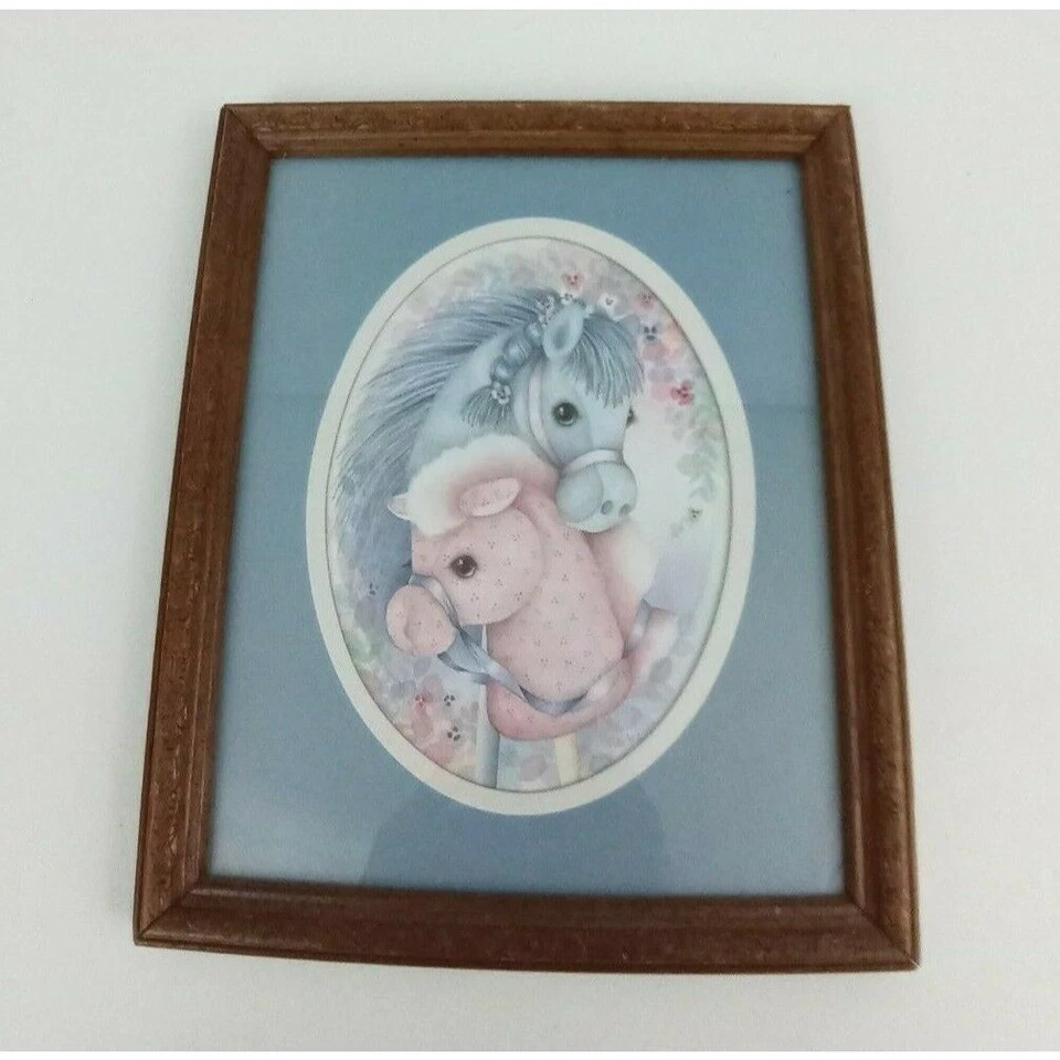 Conjunto vintage de 2 fotos emolduradas de cavalo hobby ótimo para quarto/berçário infantil - Imagem 2 de 4