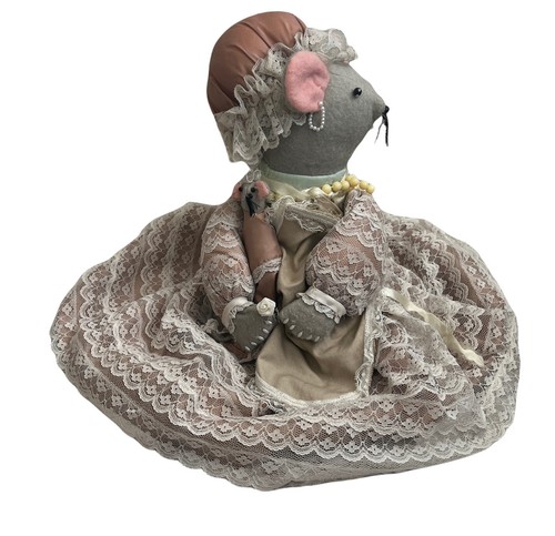 vintage 70’s handmade mouse doll Cottagecore Critter Pet Decor Grandmacore