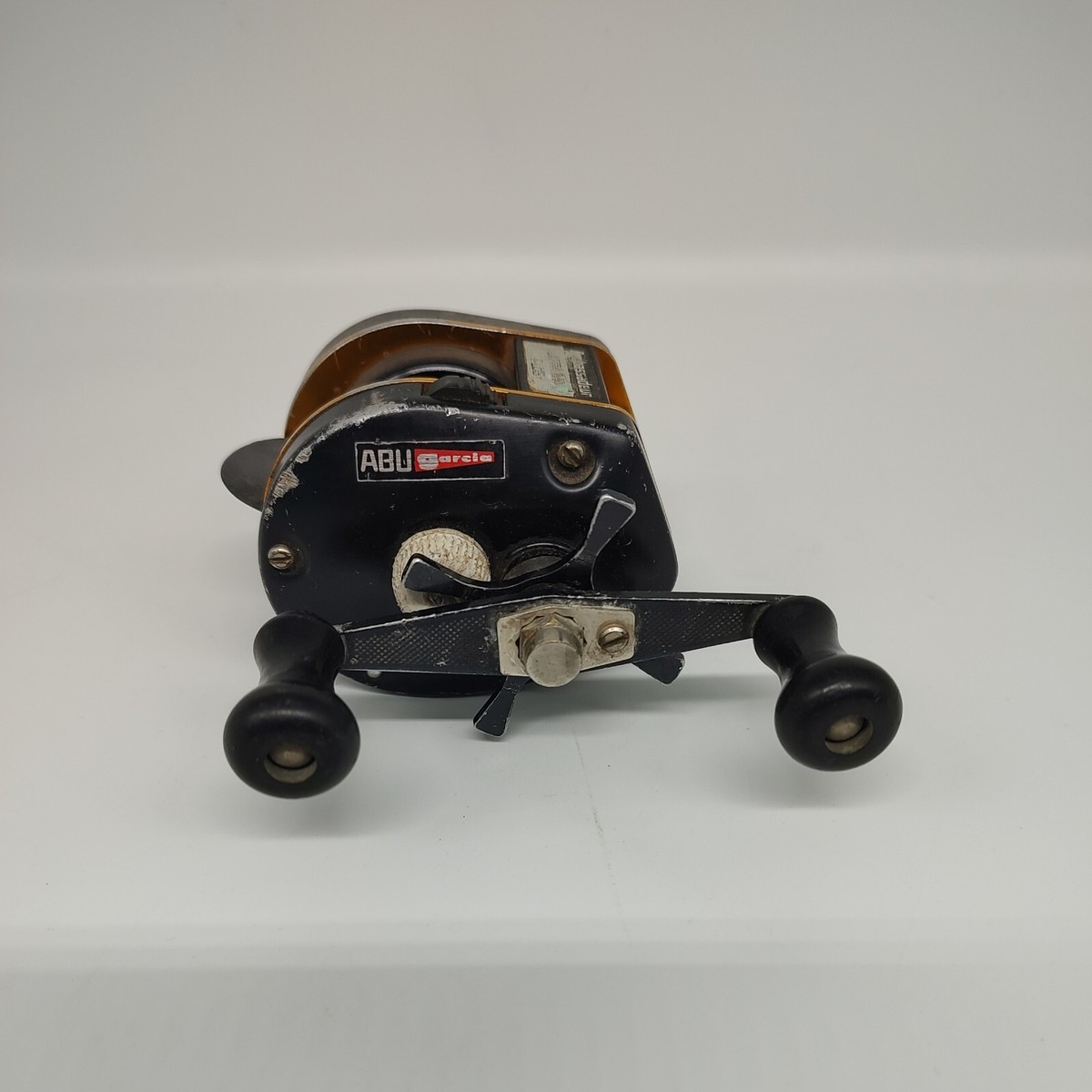 Vintage ABU Garcia Sweden Ambassadeur Ultra Mag Plus Fishing Reel
