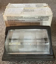 COOPER LIGHTING LUMARK PM17 WALL MOUNT SECURITY LIGHT, 175 WATTS. New In Box