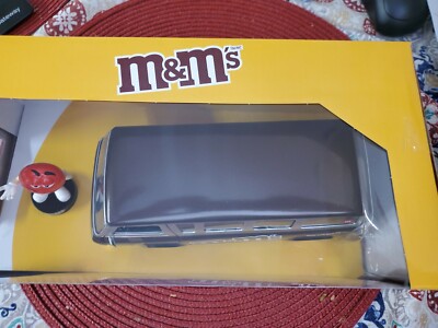 JADA M&Ms 1965 FORD ECONOLINE VAN WITH RED FIGURINE. OFFERS | eBay