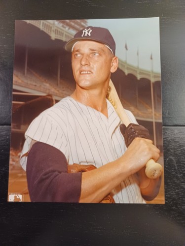 ROGER MARIS, New York Yankees, 8 x 10 Color Photo (B), Unsigned. Mint Condition