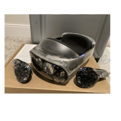 Limited edition transparent Quest Pro VR Headset w/ Touch Pro Controllers