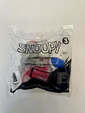 2018 Peanuts SNOOPY 3 Astronaut McDonald's Happy Meal Toy - NEW Sealed