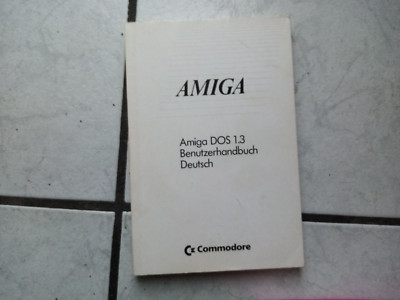 Amiga   Broschüre /Begleitheft  (viele   seiten) Amiga Dos 1.3 Handbuch