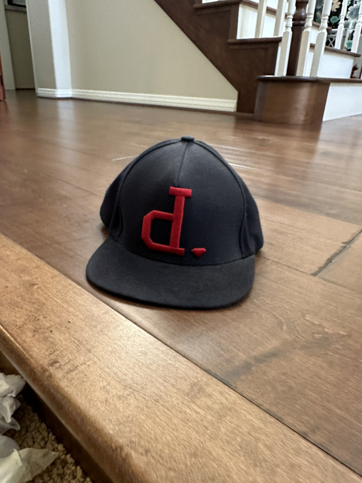 Diamond SnapBack Preowned - image 5