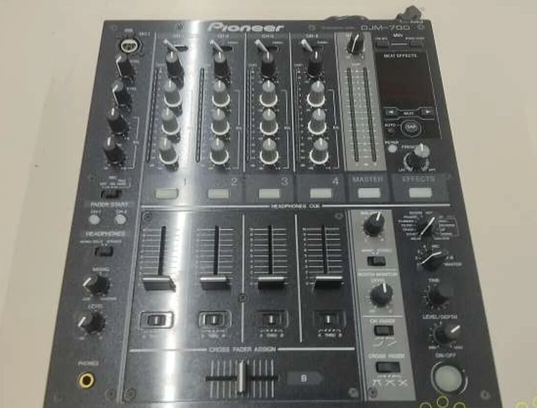 DJM-700 DJミキサー Pioneer DJ-