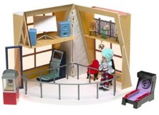 Lil Bratz Sno Fun Ski Lodge Includes Lil Bratz Nazalia + Extra Doll Zada  Ult...