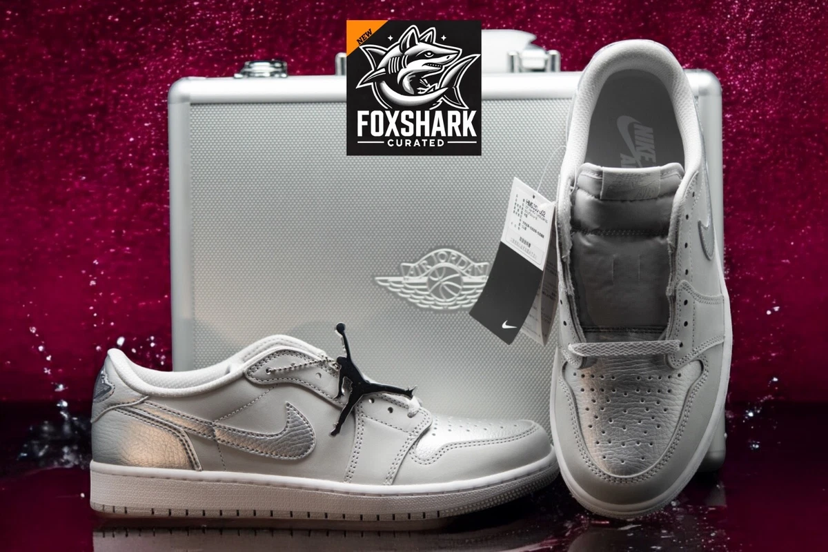Jordan 1 Retro OG Briefcase Special Box Low Metallic Silver for