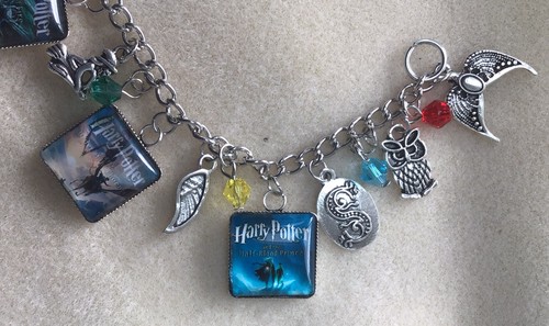 UNIQUE HARRY POTTER CHARM BRACELET WITH 6 PHOTOGRAPHIC CHARMS IDEAL PRESENT (D8) - 第 4/5 張圖片