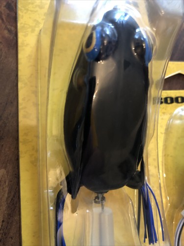 BOOYAH Toadrunner & Jr (2 DIFFERENT LURES)- Night Train & Albino Frog Jr - NEW - Picture 3 of 9