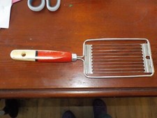Vintage Retro Skyline MCM Tomato Slicer Kitchen Utensil Wood Handle B1