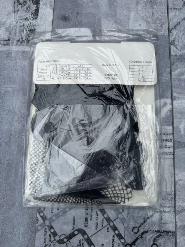 Pantimedias vintage Freed Of London Fishnet negras talla grande Foto 4 de 4