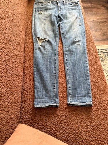 Genetic Denim Distressed Skinny Jean's Size 31