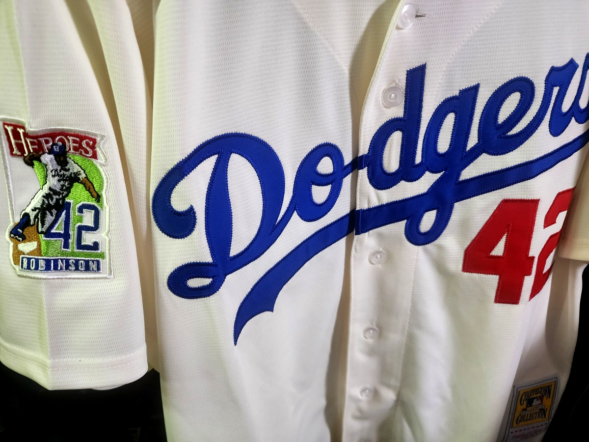 NEW LA Dodgers #42 Jackie Robinson cooperstown Limited Edition
