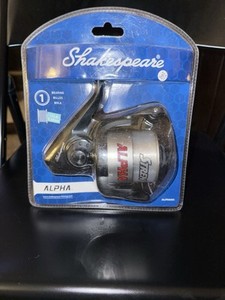Shakespeare Alpha Spinnrolle - Leichtgängige Angelrolle Mit Graphitspule
