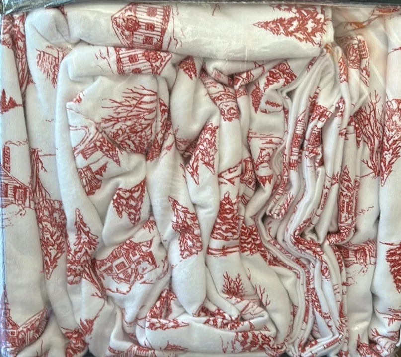 ASPEN holiday KING Sheet set Turkish Flannel Christmas village toile 100 cotton - Image 4 of 4