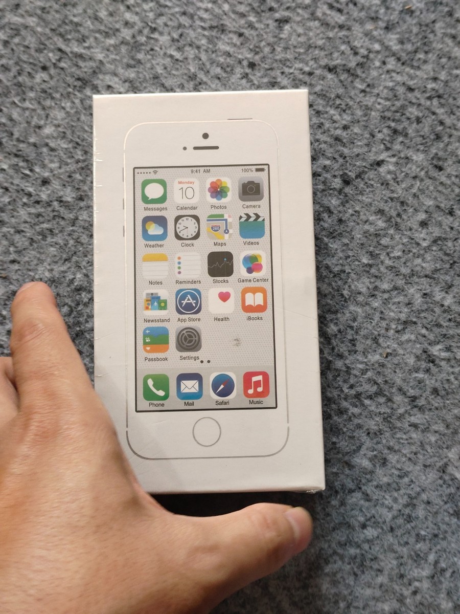 90%N ew Apple iPhone 5s 16/32GB Gray/Silver/Gold Factory UNLOCKED