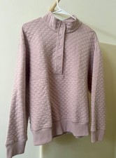 NWT Banana Republic Quilted Sweatshirt. Buttons at Top. Light Pink